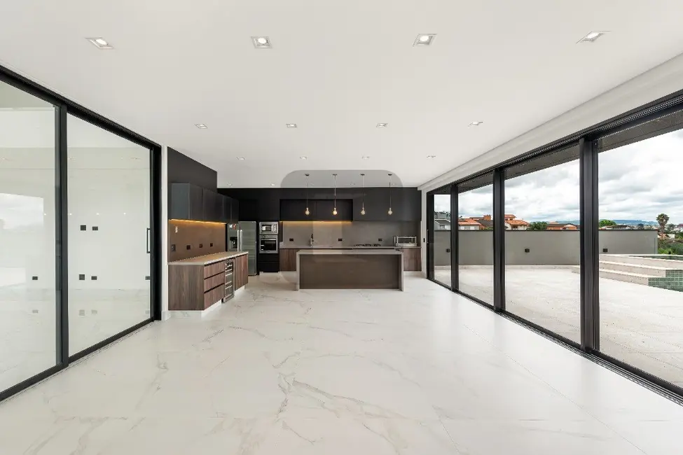 Foto 6 de Casa de Condomínio com 4 quartos à venda, 423m2 em Granja Viana, Cotia - SP