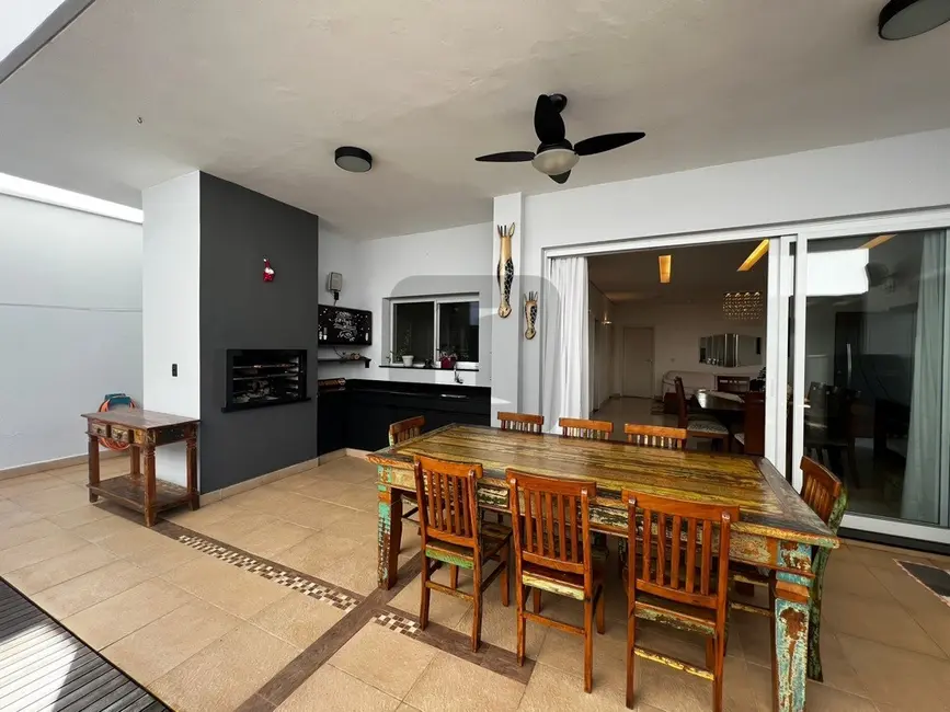 Foto 9 de Casa de Condomínio com 3 quartos à venda, 253m2 em Swiss Park, Campinas - SP