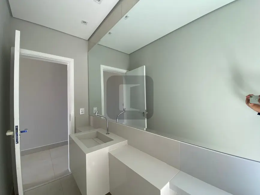 Foto 8 de Casa de Condomínio com 3 quartos à venda, 210m2 em Swiss Park, Campinas - SP