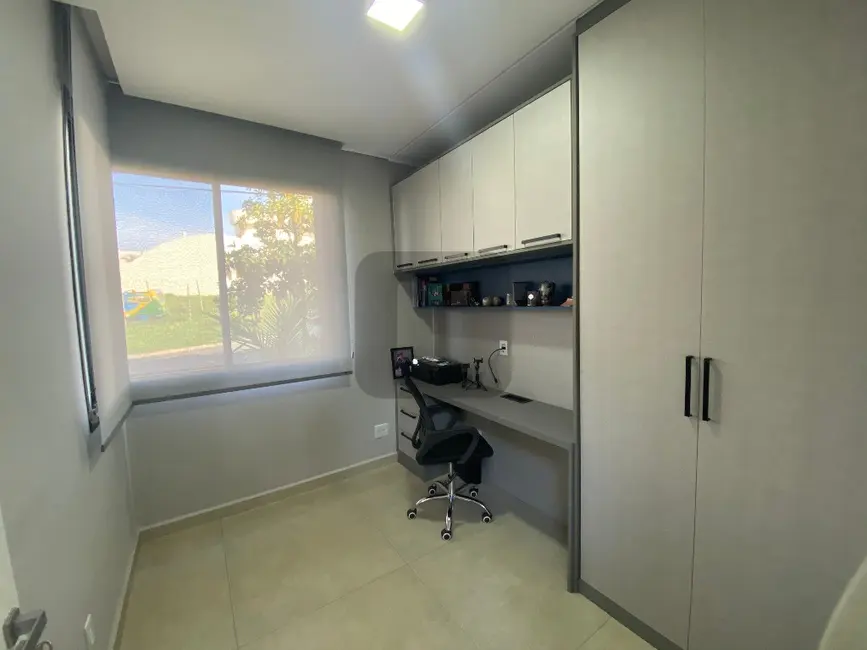 Foto 6 de Casa de Condomínio com 3 quartos à venda, 213m2 em Swiss Park, Campinas - SP
