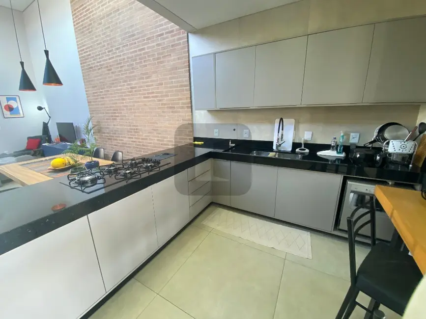 Foto 9 de Casa de Condomínio com 3 quartos à venda, 213m2 em Swiss Park, Campinas - SP