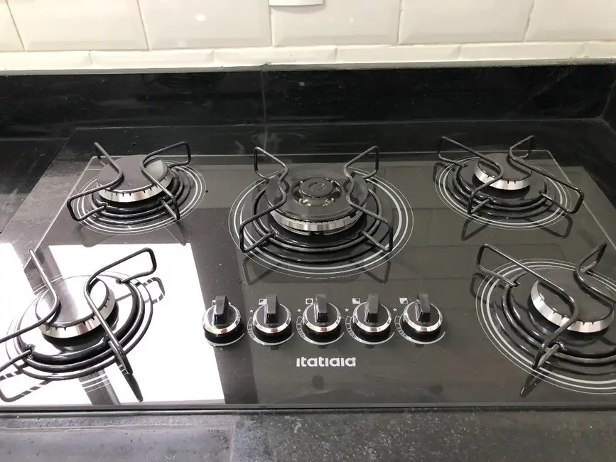 Casa de Condomínio com 3 quartos à venda, 200m2 em Jardim São Marcos, Valinhos - SP - imagem 7 Foto 7 de Casa de Condomínio com 3 quartos à venda, 200m2 em Jardim São Marcos, Valinhos - SP