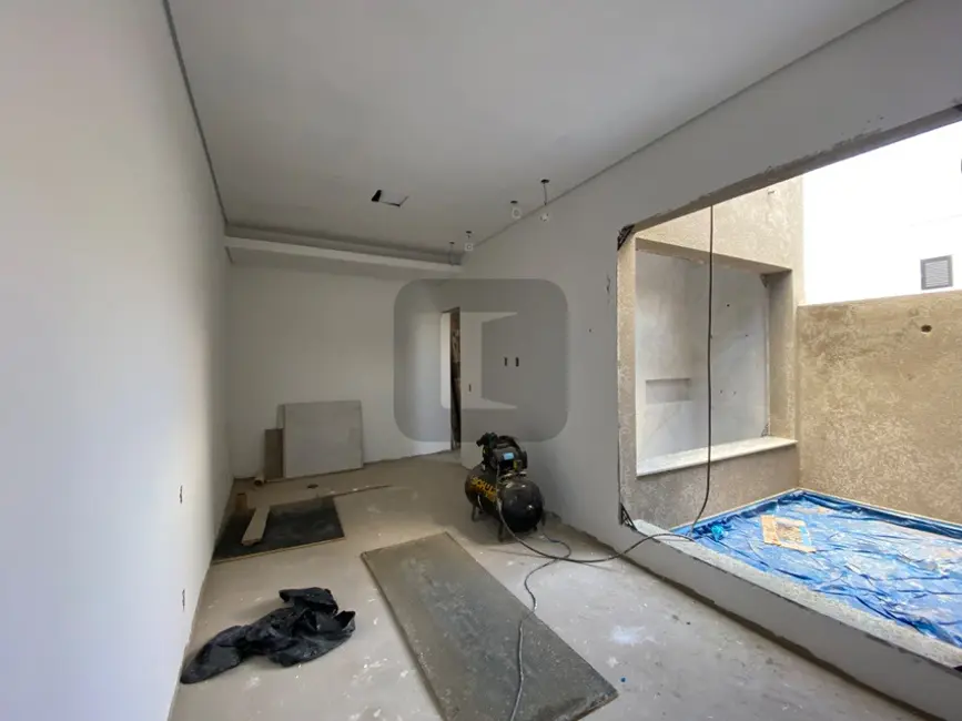 Foto 5 de Casa de Condomínio com 3 quartos à venda, 236m2 em Swiss Park, Campinas - SP