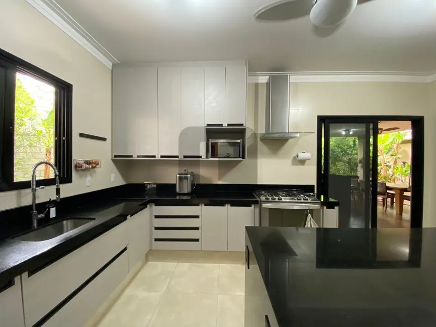 Foto 4 de Casa de Condomínio com 3 quartos à venda, 375m2 em Swiss Park, Campinas - SP