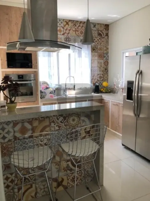 Foto 6 de Casa de Condomínio com 3 quartos à venda, 230m2 em Parque Ortolândia, Hortolandia - SP