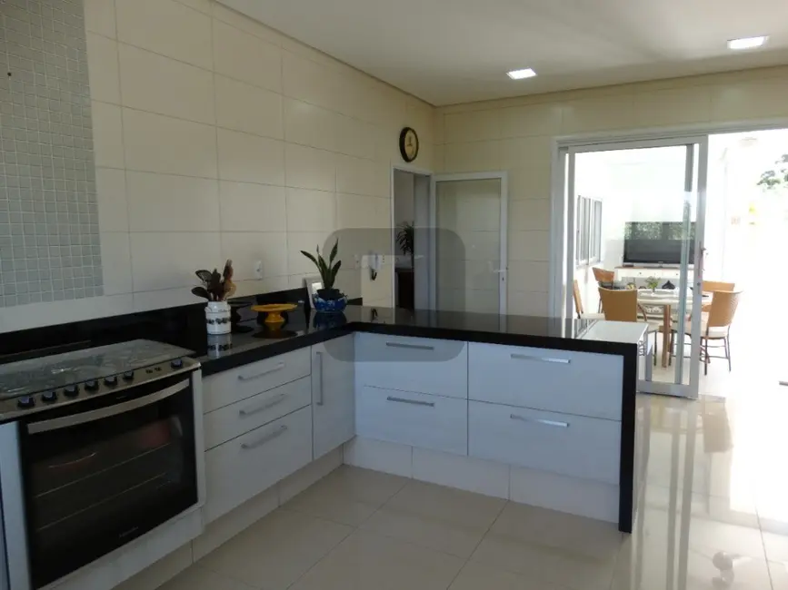 Foto 5 de Casa de Condomínio com 3 quartos à venda, 460m2 em Vista Alegre, Vinhedo - SP