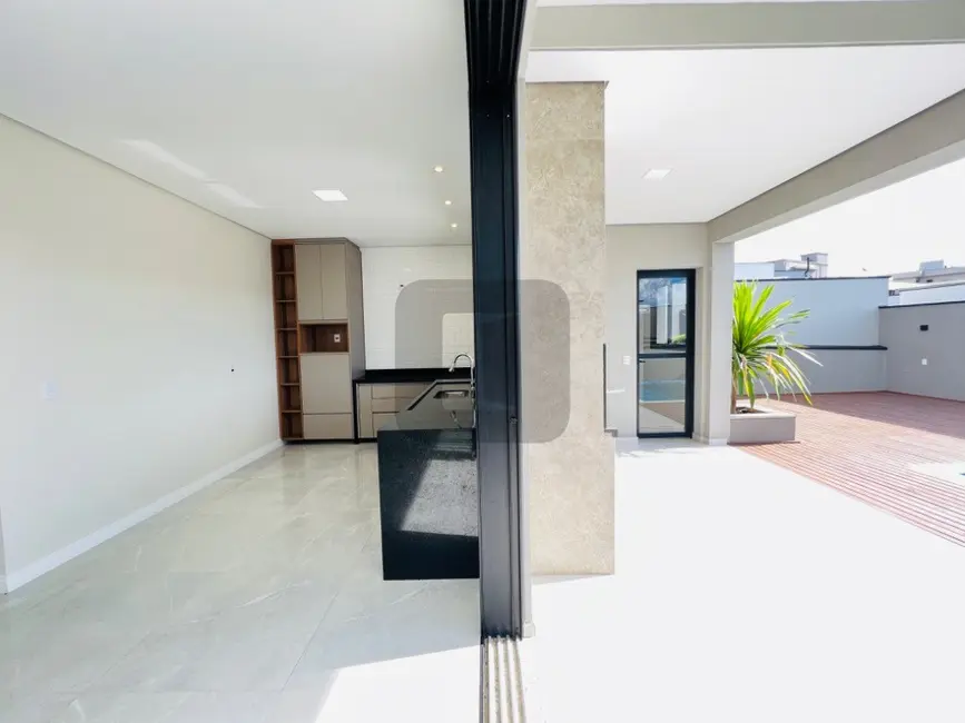 Foto 5 de Casa de Condomínio com 4 quartos à venda, 280m2 em Roncáglia, Valinhos - SP