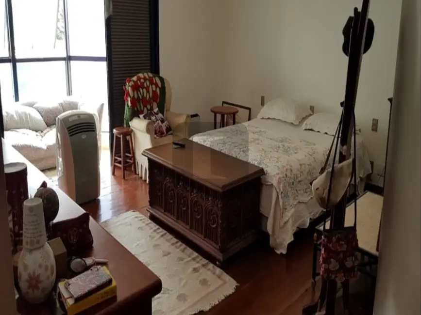 Apartamento com 4 quartos à venda e para alugar, 310m2 em Cambuí, Campinas - SP - imagem 7 Foto 7 de Apartamento com 4 quartos à venda e para alugar, 310m2 em Cambuí, Campinas - SP