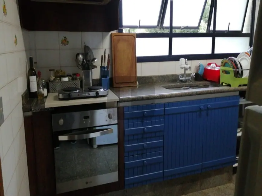 Apartamento com 4 quartos à venda e para alugar, 310m2 em Cambuí, Campinas - SP - imagem 3 Foto 3 de Apartamento com 4 quartos à venda e para alugar, 310m2 em Cambuí, Campinas - SP