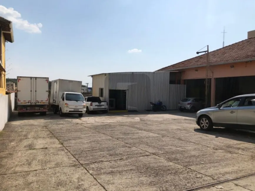 Foto 2 de Armazém / Galpão à venda, 500m2 em Vila Joaquim Inácio, Campinas - SP