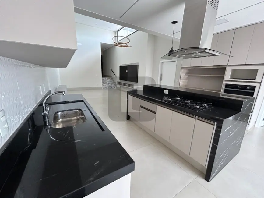 Foto 6 de Casa de Condomínio com 3 quartos à venda, 190m2 em Roncáglia, Valinhos - SP