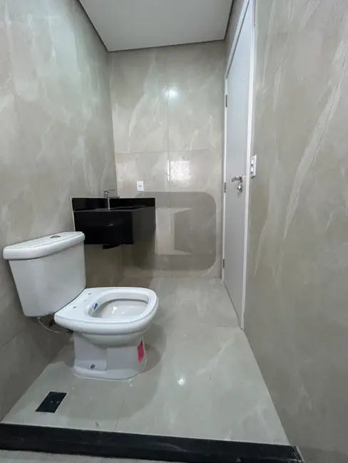 Foto 3 de Casa de Condomínio com 3 quartos à venda, 190m2 em Roncáglia, Valinhos - SP