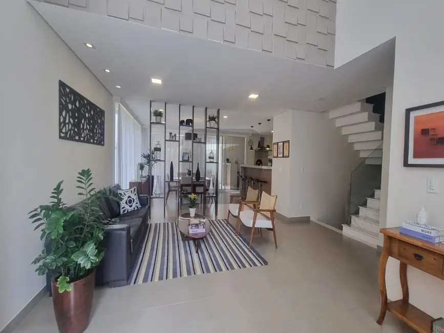 Foto 1 de Casa de Condomínio com 4 quartos à venda, 330m2 em Swiss Park, Campinas - SP