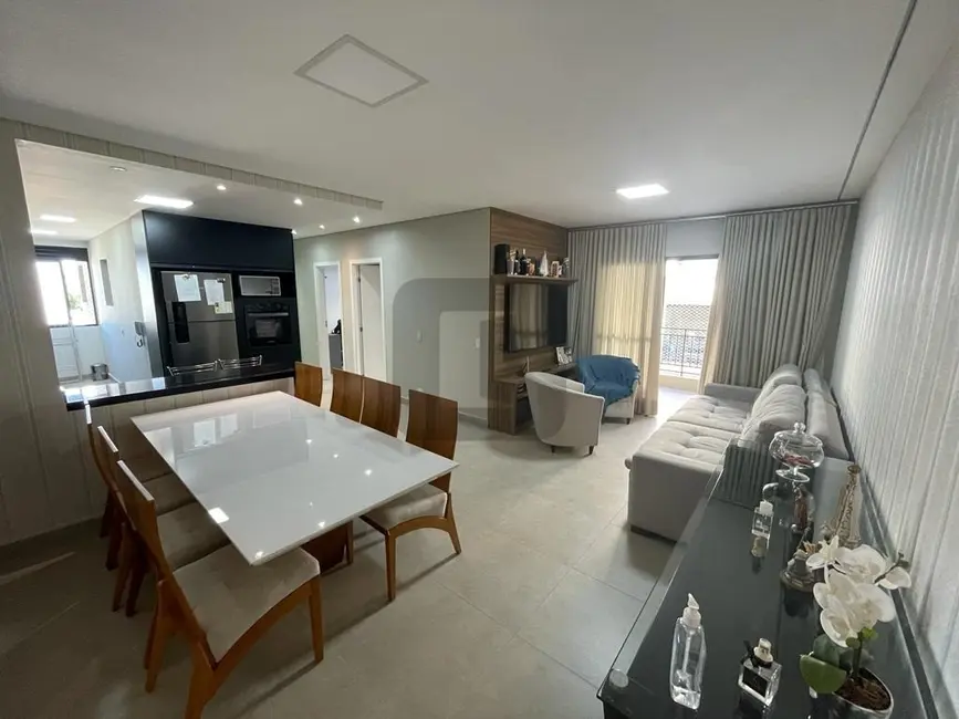 Foto 1 de Apartamento com 3 quartos à venda, 96m2 em Capela, Vinhedo - SP