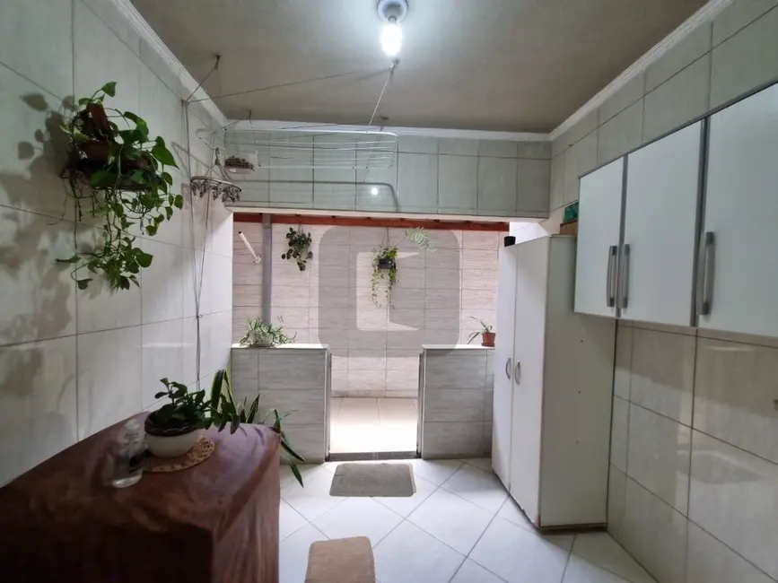 Foto 4 de Casa com 3 quartos à venda, 360m2 em Jardim do Lago, Campinas - SP