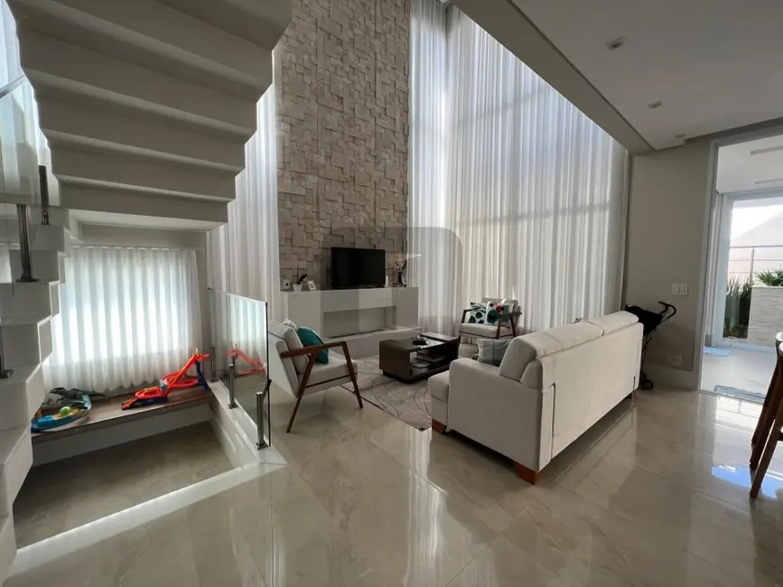 Foto 5 de Casa de Condomínio com 4 quartos à venda, 294m2 em Swiss Park, Campinas - SP