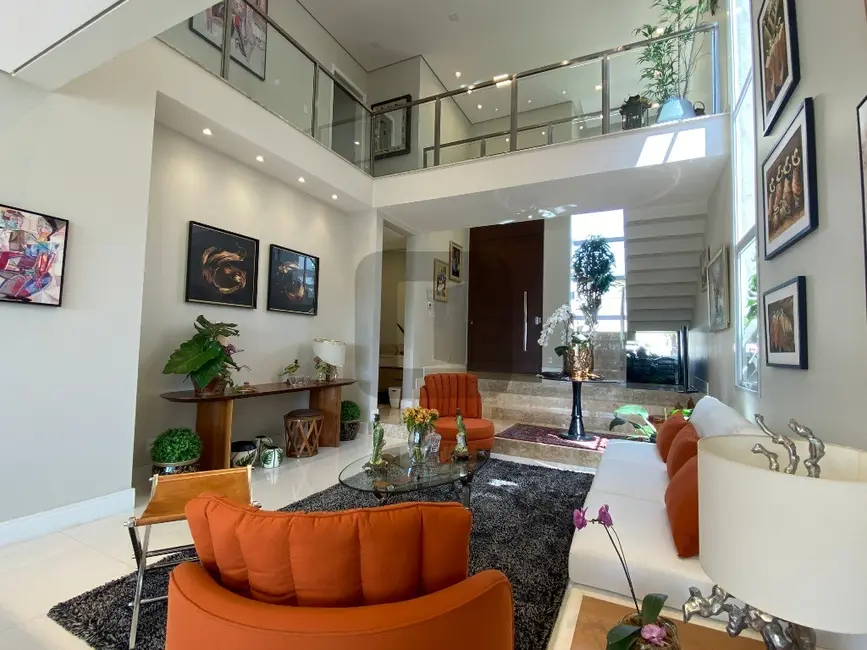 Foto 9 de Casa de Condomínio com 4 quartos à venda, 315m2 em Swiss Park, Campinas - SP