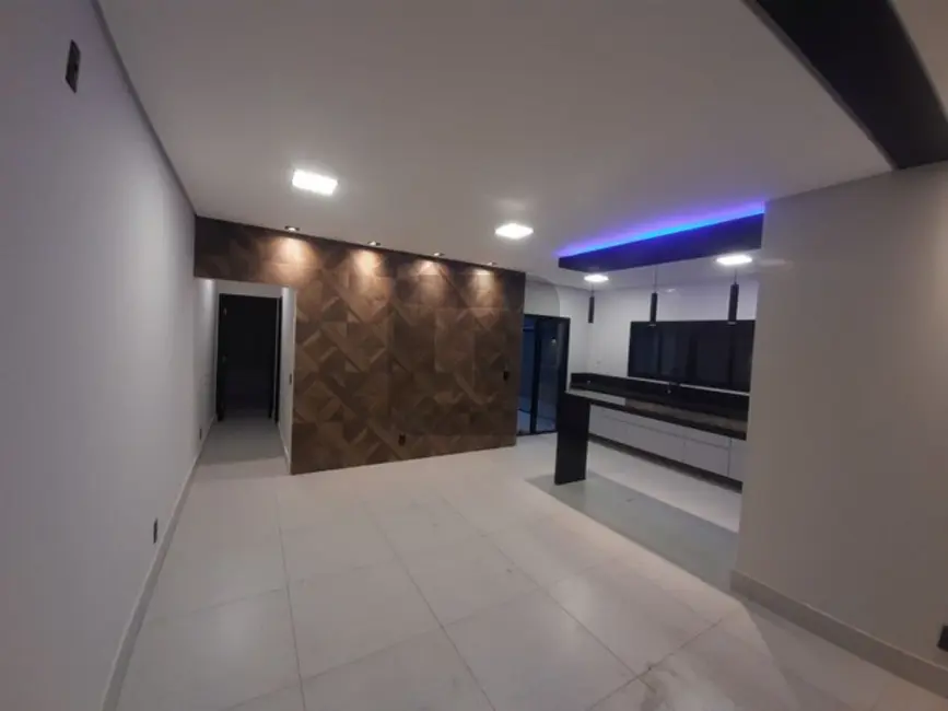 Foto 9 de Casa de Condomínio com 4 quartos à venda, 198m2 em Monte Mor - SP