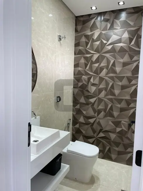 Casa de Condomínio com 3 quartos à venda, 240m2 em Paulinia - SP - imagem 9 Foto 9 de Casa de Condomínio com 3 quartos à venda, 240m2 em Paulinia - SP