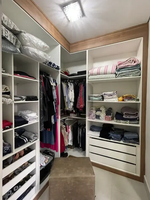 Foto 8 de Casa de Condomínio com 4 quartos à venda, 176m2 em Roncáglia, Valinhos - SP