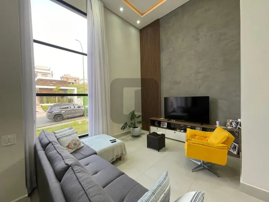 Foto 3 de Casa de Condomínio com 4 quartos à venda, 176m2 em Roncáglia, Valinhos - SP