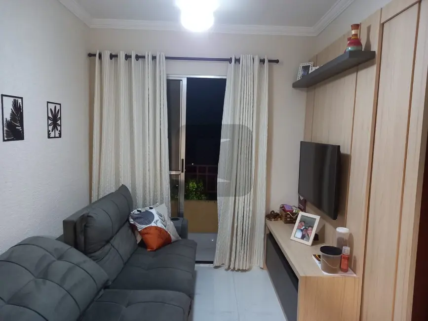 Foto 2 de Apartamento com 2 quartos à venda, 50m2 em Ortizes, Valinhos - SP