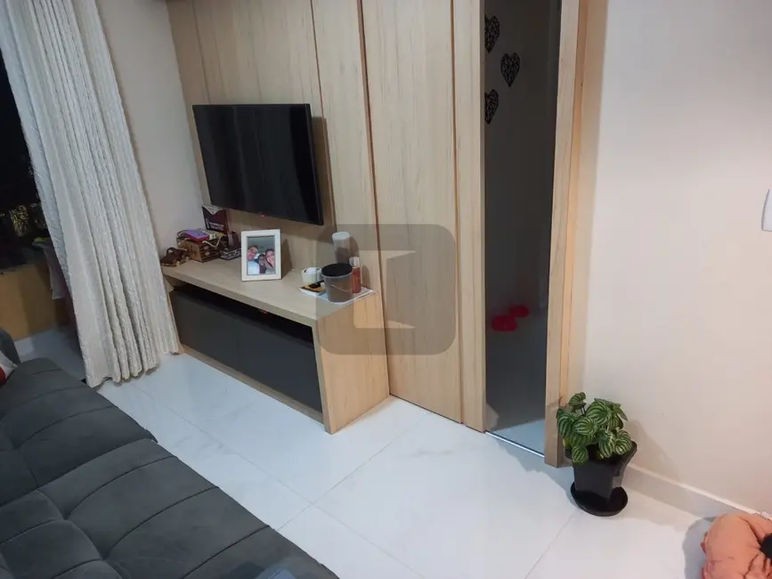 Foto 4 de Apartamento com 2 quartos à venda, 50m2 em Ortizes, Valinhos - SP