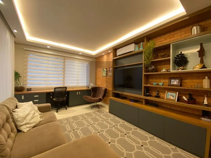 Foto 8 de Casa de Condomínio com 4 quartos à venda, 312m2 em Swiss Park, Campinas - SP