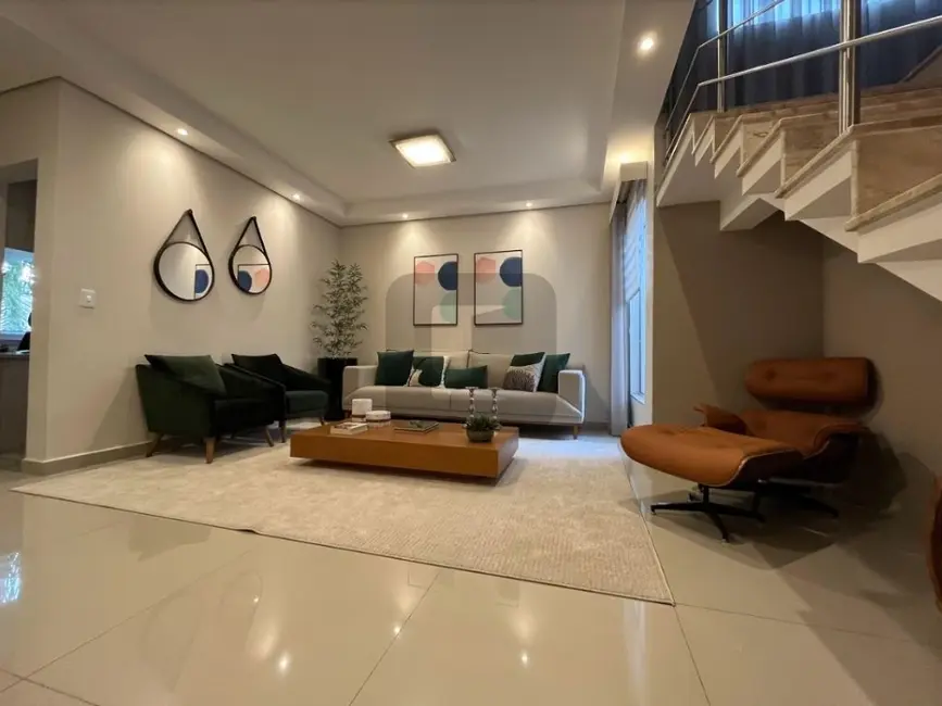 Foto 7 de Casa de Condomínio com 4 quartos à venda, 312m2 em Swiss Park, Campinas - SP