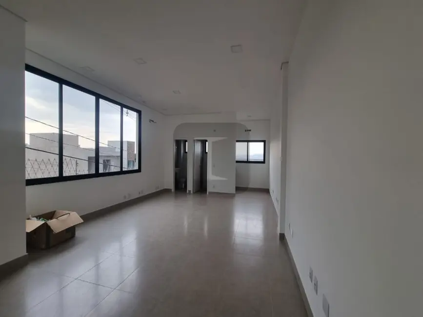 Foto 4 de Sala Comercial para alugar, 90m2 em Swiss Park, Campinas - SP