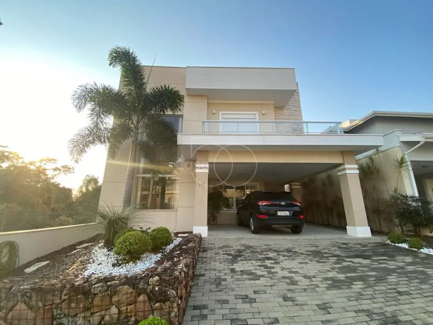 Foto 4 de Casa de Condomínio com 3 quartos à venda, 300m2 em Swiss Park, Campinas - SP