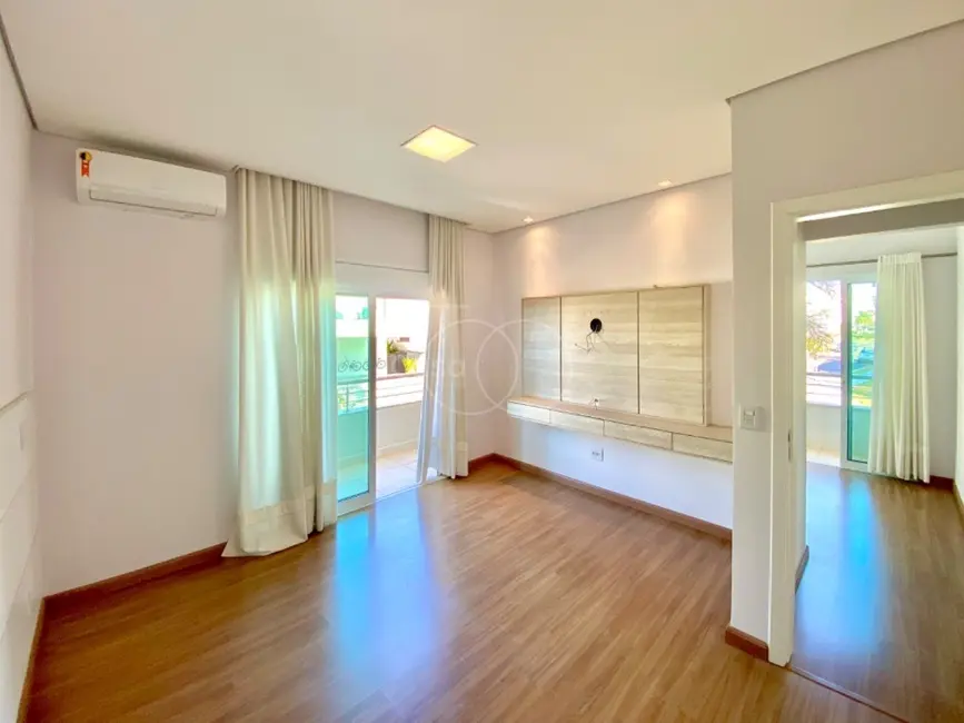 Foto 8 de Casa de Condomínio com 4 quartos à venda, 278m2 em Swiss Park, Campinas - SP