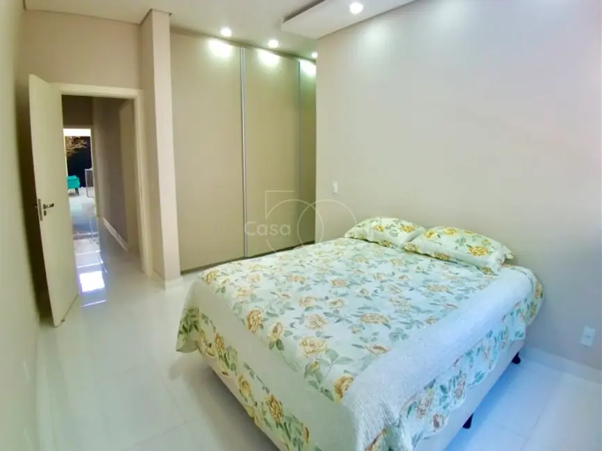 Foto 9 de Casa de Condomínio com 4 quartos à venda, 226m2 em Swiss Park, Campinas - SP