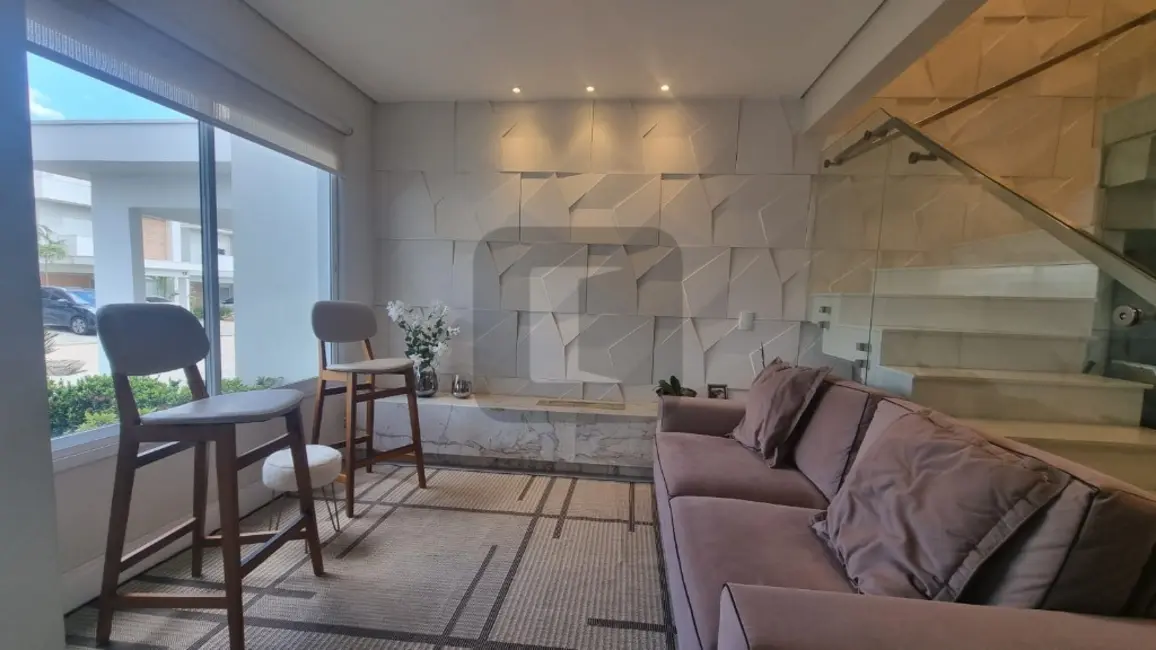 Casa de Condomínio com 3 quartos à venda, 142m2 em Chácaras Alpina, Valinhos - SP - imagem 1 Foto 1 de Casa de Condomínio com 3 quartos à venda, 142m2 em Chácaras Alpina, Valinhos - SP