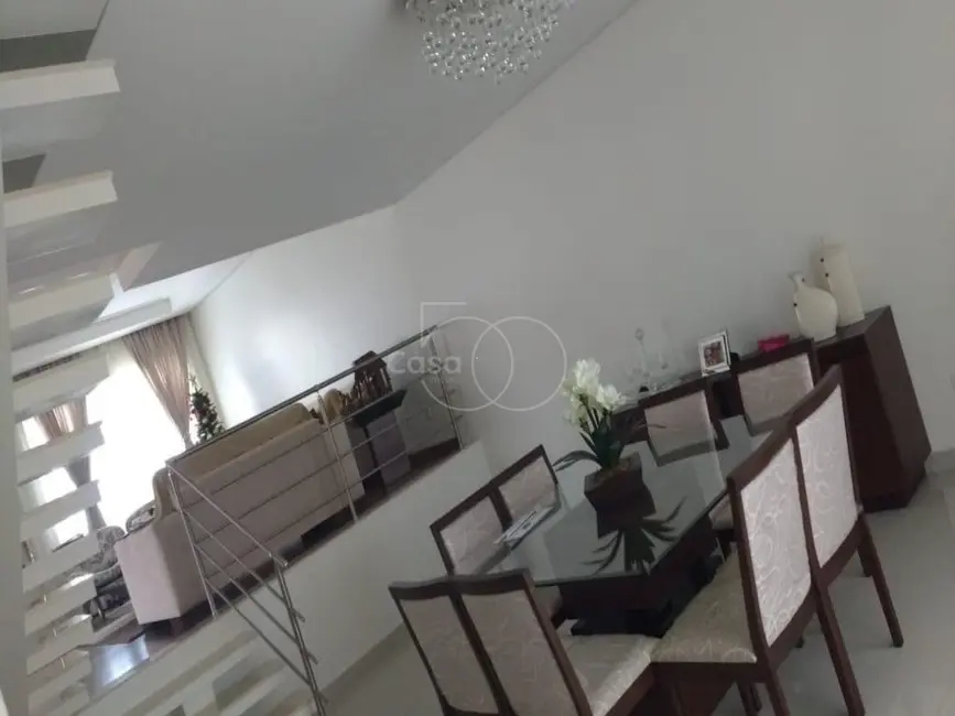 Foto 3 de Casa de Condomínio com 3 quartos à venda, 350m2 em Swiss Park, Campinas - SP