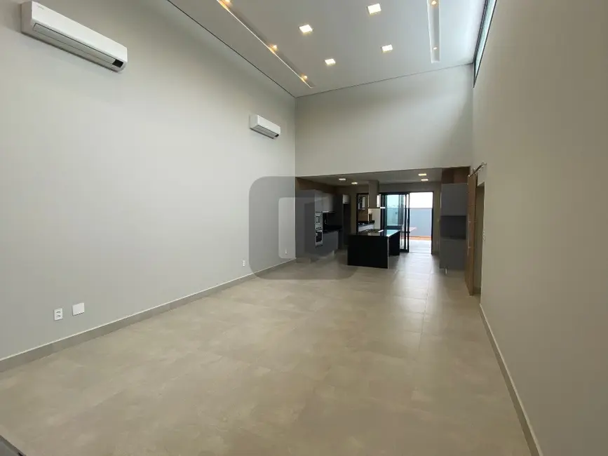 Foto 5 de Casa de Condomínio com 3 quartos à venda, 210m2 em Swiss Park, Campinas - SP