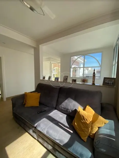 Foto 4 de Casa de Condomínio com 3 quartos à venda, 245m2 em Swiss Park, Campinas - SP