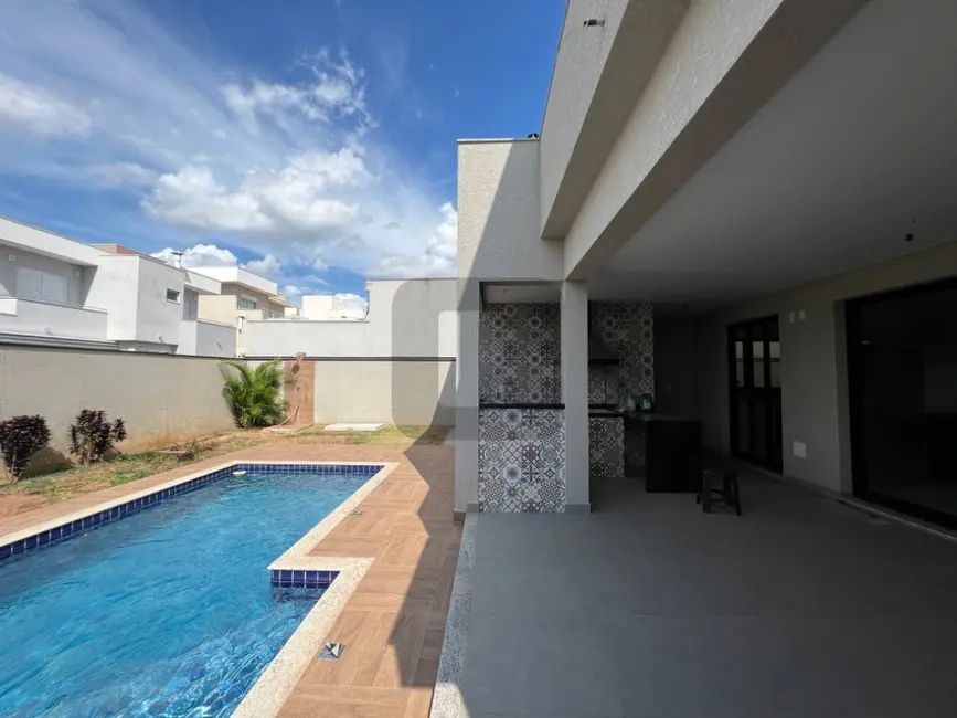 Foto 3 de Casa de Condomínio com 3 quartos à venda, 290m2 em Swiss Park, Campinas - SP