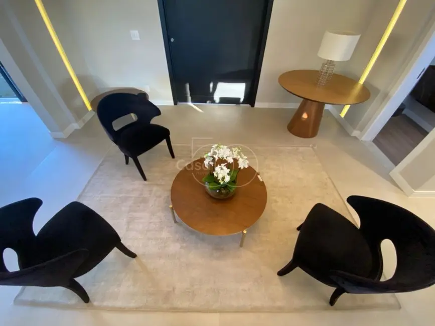 Foto 2 de Casa de Condomínio com 6 quartos à venda, 400m2 em Swiss Park, Campinas - SP