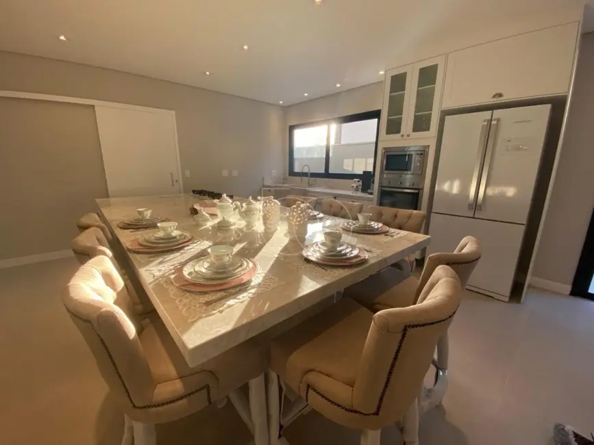 Foto 9 de Casa de Condomínio com 6 quartos à venda, 400m2 em Swiss Park, Campinas - SP