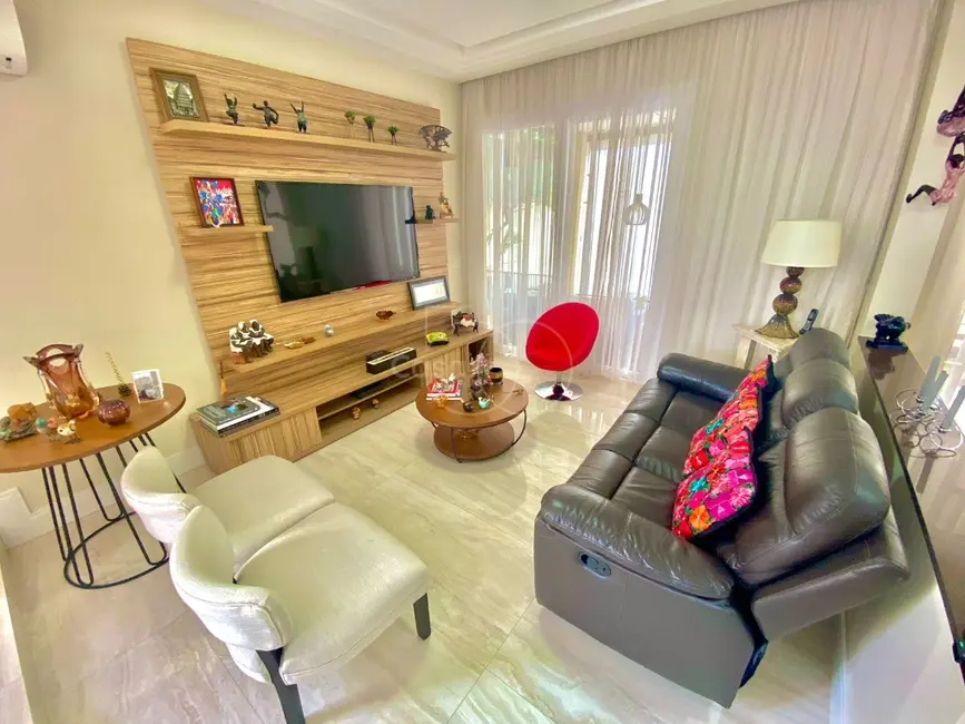 Foto 9 de Casa de Condomínio com 5 quartos à venda, 367m2 em Swiss Park, Campinas - SP