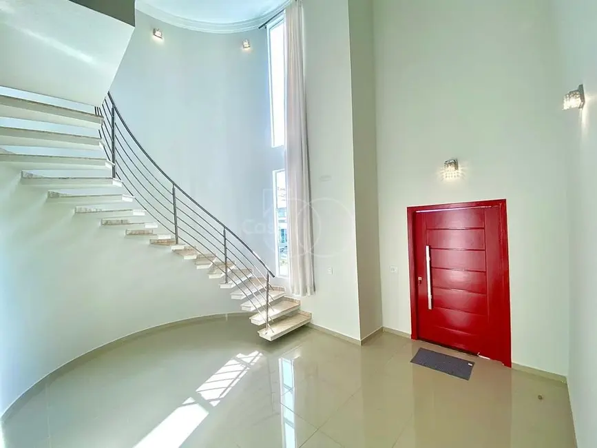 Foto 2 de Casa de Condomínio com 4 quartos à venda, 290m2 em Swiss Park, Campinas - SP