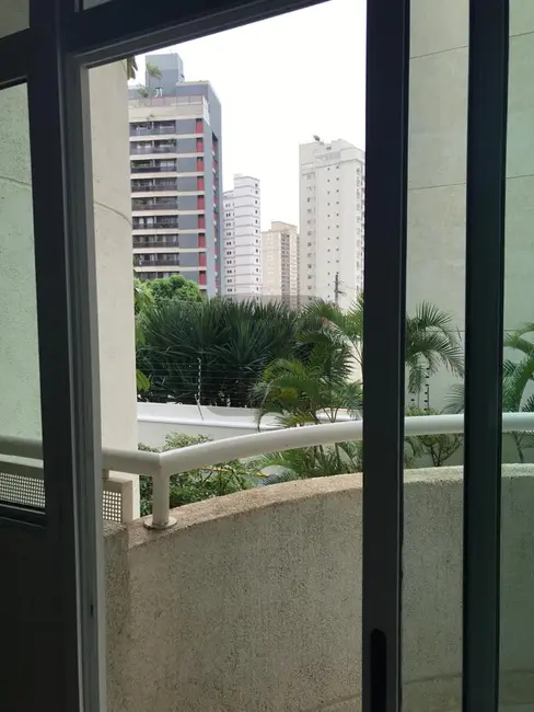 Apartamento com 1 quarto à venda, 70m2 em Cambuí, Campinas - SP - imagem 4 Foto 4 de Apartamento com 1 quarto à venda, 70m2 em Cambuí, Campinas - SP