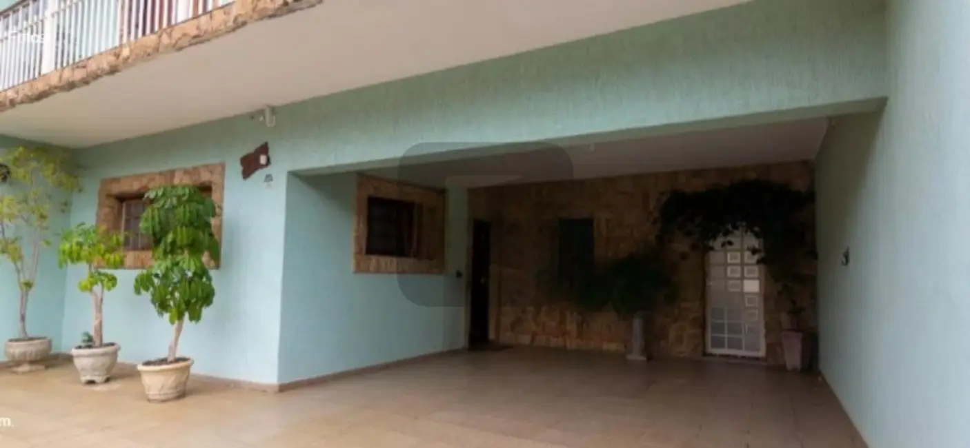 Casa com 3 quartos à venda, 250m2 em Parque da Figueira, Campinas - SP - imagem 2 Foto 2 de Casa com 3 quartos à venda, 250m2 em Parque da Figueira, Campinas - SP