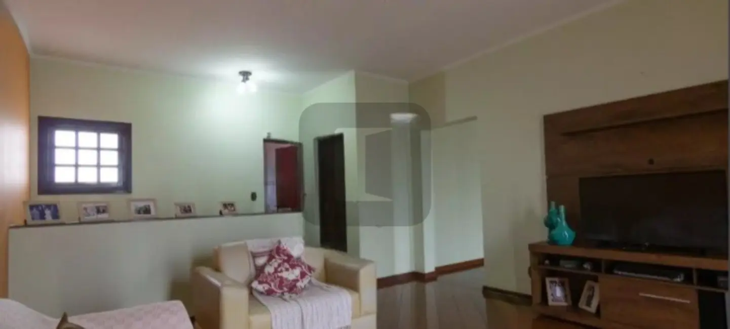 Casa com 3 quartos à venda, 250m2 em Parque da Figueira, Campinas - SP - imagem 8 Foto 8 de Casa com 3 quartos à venda, 250m2 em Parque da Figueira, Campinas - SP