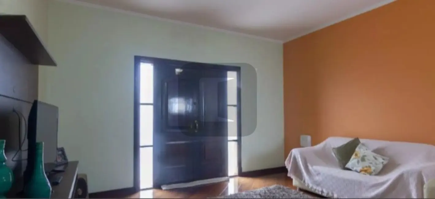 Casa com 3 quartos à venda, 250m2 em Parque da Figueira, Campinas - SP - imagem 9 Foto 9 de Casa com 3 quartos à venda, 250m2 em Parque da Figueira, Campinas - SP