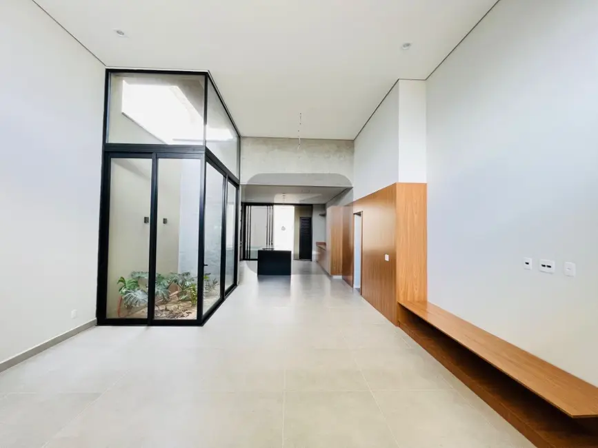 Casa de Condomínio com 3 quartos à venda, 206m2 em Swiss Park, Campinas - SP - imagem 9 Foto 9 de Casa de Condomínio com 3 quartos à venda, 206m2 em Swiss Park, Campinas - SP