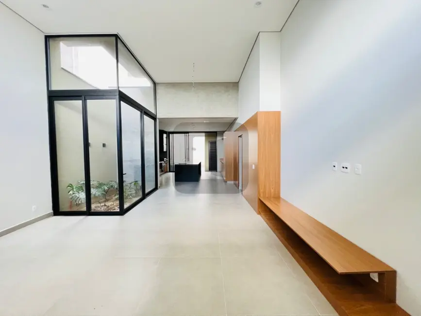 Casa de Condomínio com 3 quartos à venda, 206m2 em Swiss Park, Campinas - SP - imagem 5 Foto 5 de Casa de Condomínio com 3 quartos à venda, 206m2 em Swiss Park, Campinas - SP