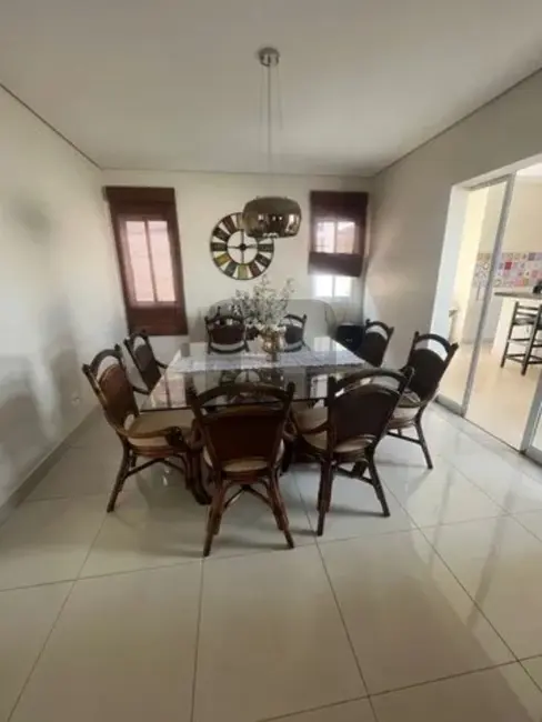 Foto 3 de Casa de Condomínio com 3 quartos à venda, 250m2 em Residencial Real Parque Sumaré, Sumare - SP