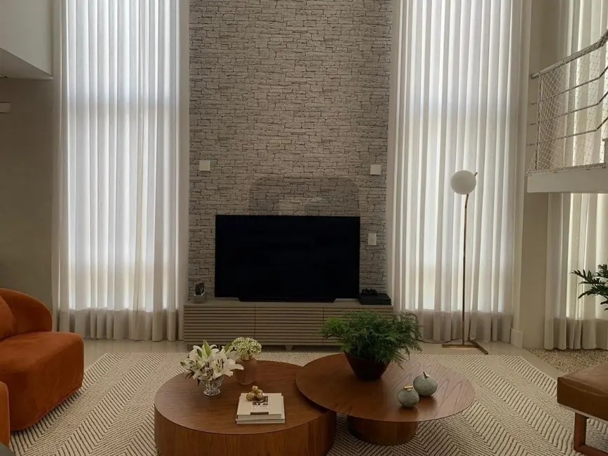 Foto 3 de Casa de Condomínio com 4 quartos à venda, 292m2 em Swiss Park, Campinas - SP